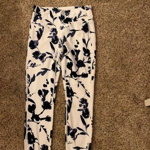 Athleta leggings